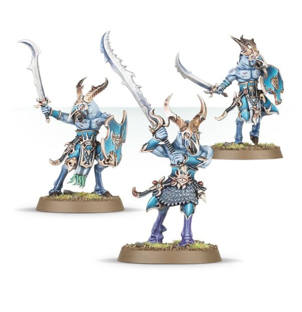 Disciples of Tzeentch: Tzeentch Arcanites Tzaangors