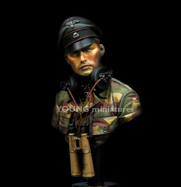 ym1805-ss-panzer-officer-normandie-1944_01